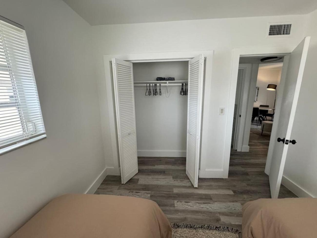 Remodeled Little Havanna Apartments Great Location Miami Dış mekan fotoğraf